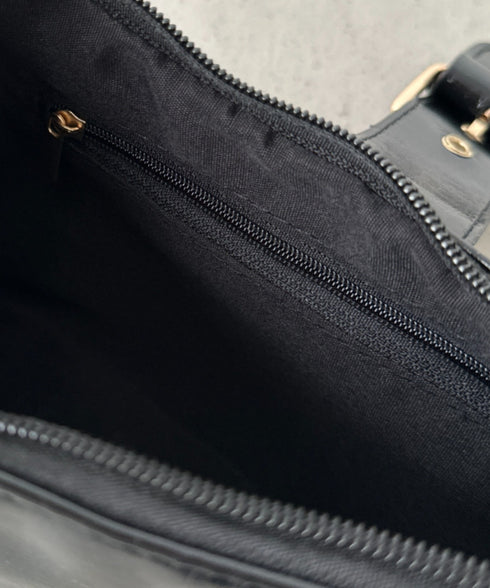 バックルベルトショルダーバッグ | BA1256036 | ブラック