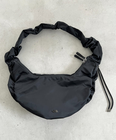 THE NORTH FACE(ザ・ノースフェイス)/A4対応 軽量 大容量 ショルダー 肩掛けバッグ シャーリング ホーボーバッグ/BONNEY HOBO BAG L | IM1253075 | ブラック