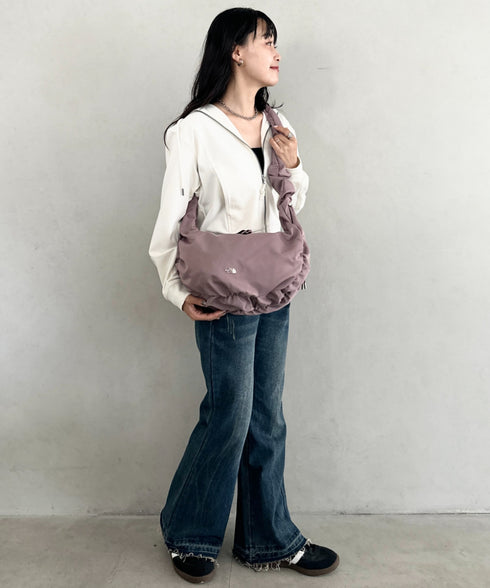 THE NORTH FACE(ザ・ノースフェイス)/A4対応 軽量 大容量 ショルダー 肩掛けバッグ シャーリング ホーボーバッグ/BONNEY HOBO BAG L | IM1253075 | ピンク