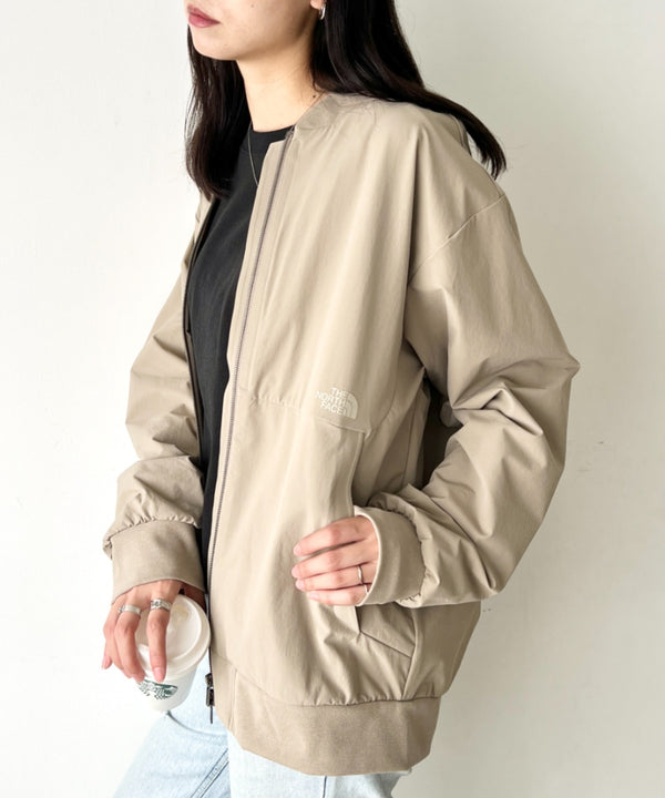 THE NORTH FACE(ザ・ノースフェイス)/軽量 ワンポイントロゴ ジャケット ノーカラーブルゾン/M'S STUD BOMBER | IM2253078 | ダークベージュ