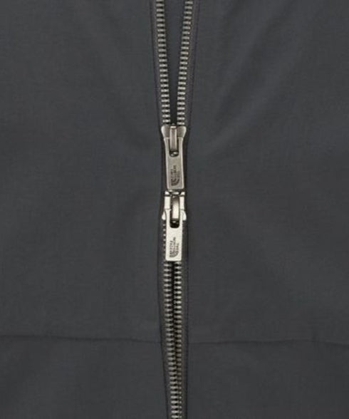 THE NORTH FACE(ザ・ノースフェイス)/軽量 ワンポイントロゴ ジャケット ノーカラーブルゾン/M'S STUD BOMBER | IM2253078 | チャコールグレー