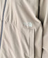 THE NORTH FACE(ザ・ノースフェイス)/軽量 ワンポイントロゴ ジャケット ノーカラーブルゾン/M'S STUD BOMBER | IM2253078 | ダークベージュ