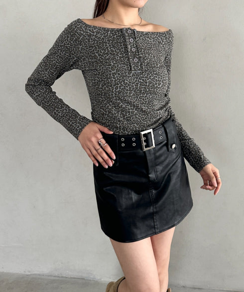 ベルト付きPUミニスカート | BA2253023 | ブラック