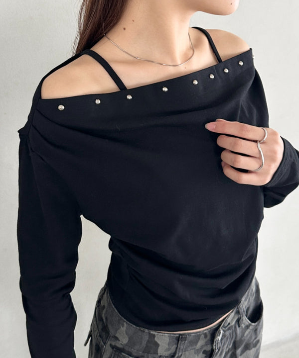 スタッズオフショルサイドギャザートップス | BA2253026 | ブラック