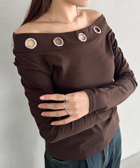 アイレットデザインオフショル長袖トップス | BA2253027 | ブラウン