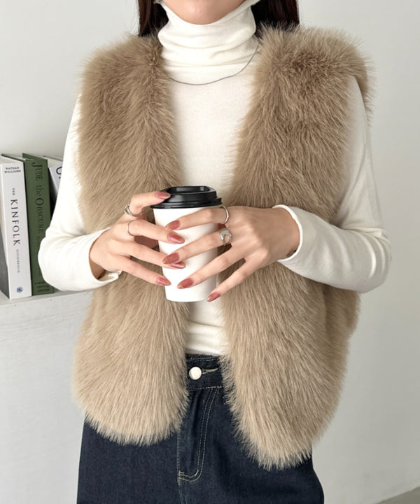 ノーカラーショート丈ファーベスト | CL2256057 | ベージュ