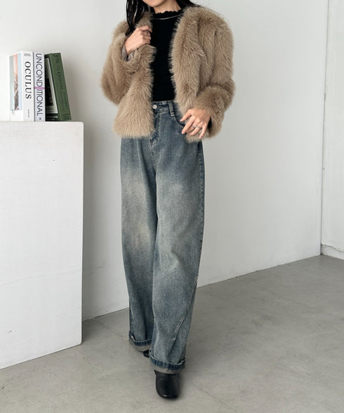 ノーカラーショート丈フェイクファージャケット | CL2256058 | ベージュ