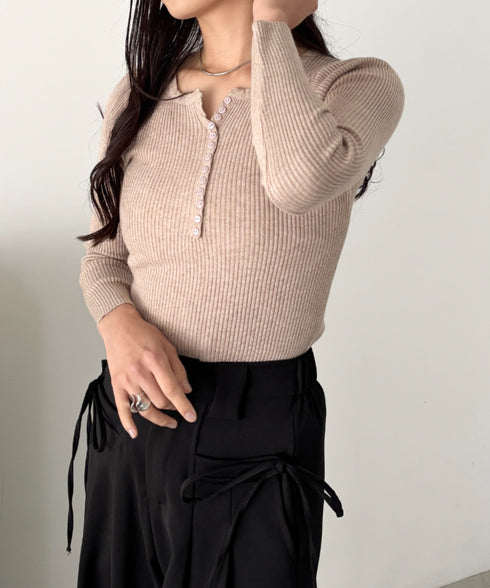 ヘンリーネックコンパクトリブトップス | CL2253035 | ベージュ