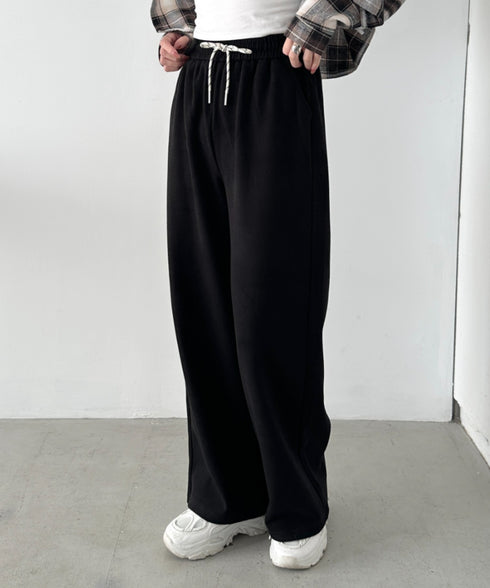 ワイドストレートスウェットパンツ | CL2256068 | ブラック