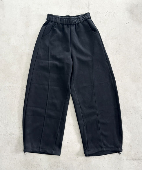スウェットワイドカーブパンツ | BA2256050 | ブラック