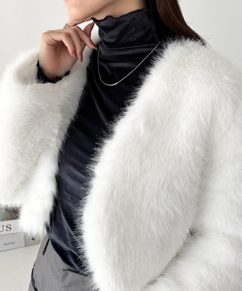 メロウハイネックシアーベロアトップス | CL2253036 | ネイビー