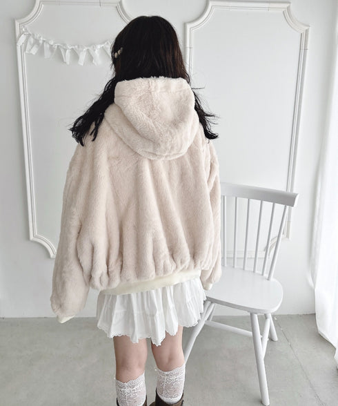 【リバーシブル】フェイクファーフーディ2WAYブルゾン | LO2254022 | オフホワイト