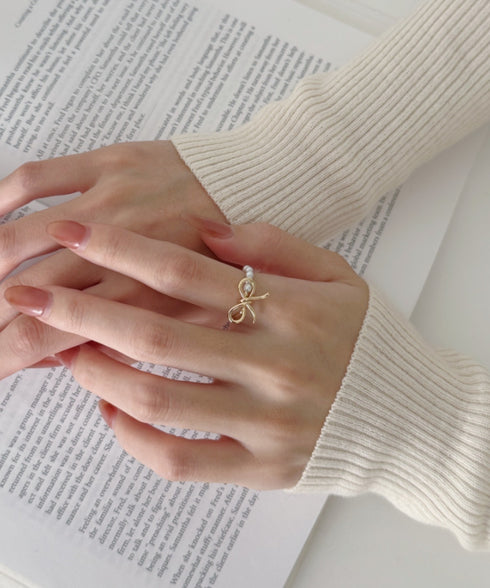 リボンモチーフパールリング | SW4256009 | ゴールド