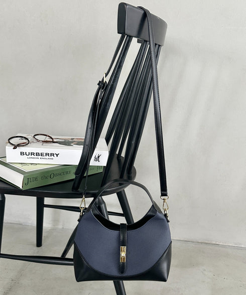 ポーチ付き大人ハンドバッグ オフィスカジュアル | MD1256057 | ネイビー