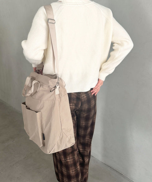 【A4収納可能】ナイロン軽量多ポケット２WAYショルダーバッグ トートバッグ | MD1256066 | ベージュ