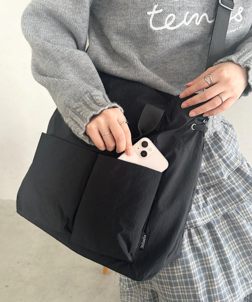 【A4収納可能】ナイロン軽量多ポケット２WAYショルダーバッグ トートバッグ | MD1256066 | ブラック
