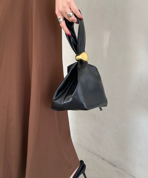 ワンポイントパーツ ワンハンドルサイドファスナーハンドバッグ オケージョンバッグ | MD1256072 | ブラック