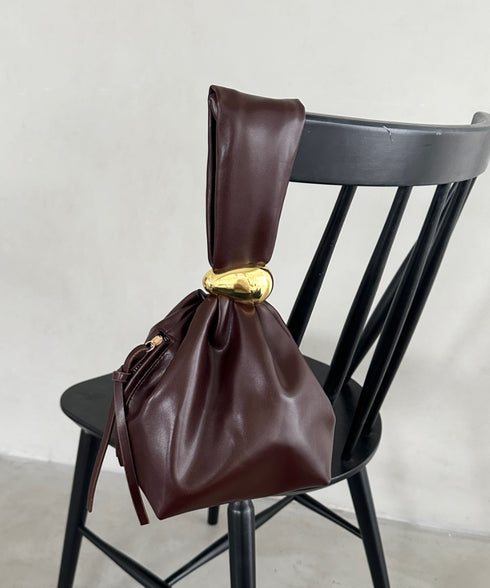 ワンポイントパーツ ワンハンドルサイドファスナーハンドバッグ オケージョンバッグ | MD1256072 | ブラウン