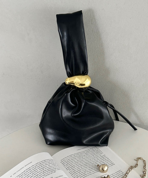 ワンポイントパーツ ワンハンドルサイドファスナーハンドバッグ オケージョンバッグ | MD1256072 | ブラック