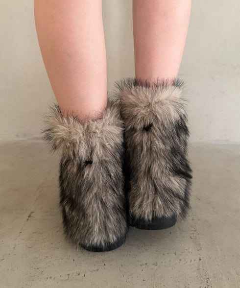 ボリュームフェイクファーブーツ | WR3254009 | ブラック