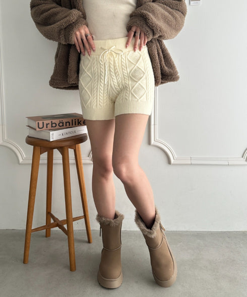 ケーブルニットショートパンツ | MD2256045 | アイボリー