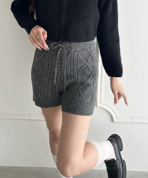 ケーブルニットショートパンツ | MD2256045 | チャコールグレー