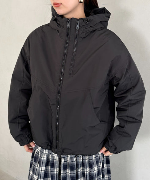 フード付きマウンテンパーカー　裏地キルティングワークアウター | MD2256052 | ブラック