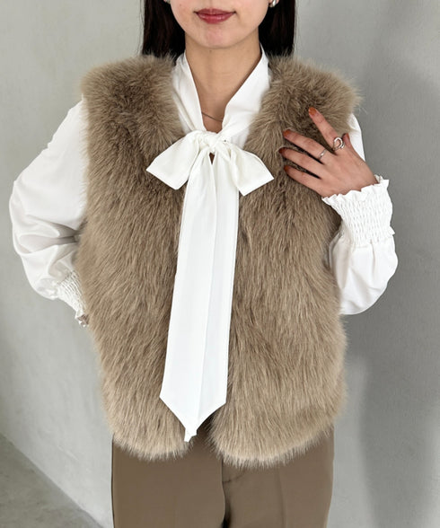 オケージョンショート丈ファーベスト | MD2256053 | モカ