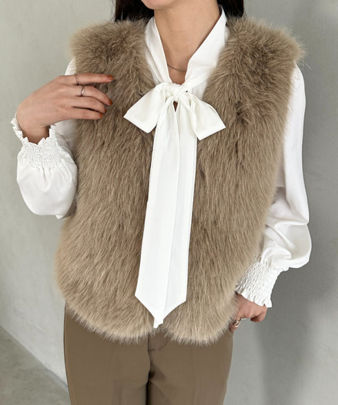 オケージョンショート丈ファーベスト | MD2256053 | モカ