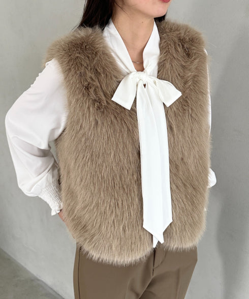 オケージョンショート丈ファーベスト | MD2256053 | モカ