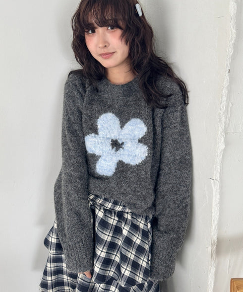フラワーモチーフルーズニットプルオーバー | SL2254036 | チャコールグレー