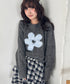 フラワーモチーフルーズニットプルオーバー | SL2254036 | チャコールグレー