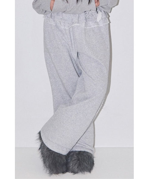 ILLIGO(イリゴ)/サイドライン ウエストフリル フェイクレイヤード ワイド ルーズ スウェットパンツ ブローチ付き/BLOOM RUFFLE LACE SWEAT PANTS | AT2254022 | グレー