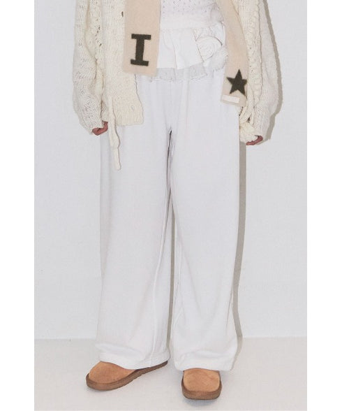 ILLIGO(イリゴ)/サイドライン ウエストフリル フェイクレイヤード ワイド ルーズ スウェットパンツ ブローチ付き/BLOOM RUFFLE LACE SWEAT PANTS | AT2254022 | ホワイト