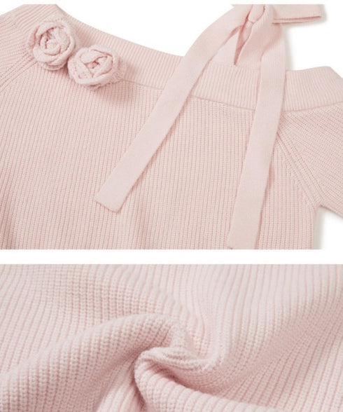 ILLIGO(イリゴ)/ブローチ付き オフショルダー ニット プルオーバー/BLOOM BOW OFF-SHOULDER KNIT | AT2254025 | ピンク