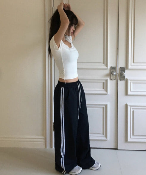 anyonemore(エニワンモア)/サイドレースライン ドローストリング トラック トレーニング パンツ/Dove Line Track Training Pants | AT2254034 | ネイビー