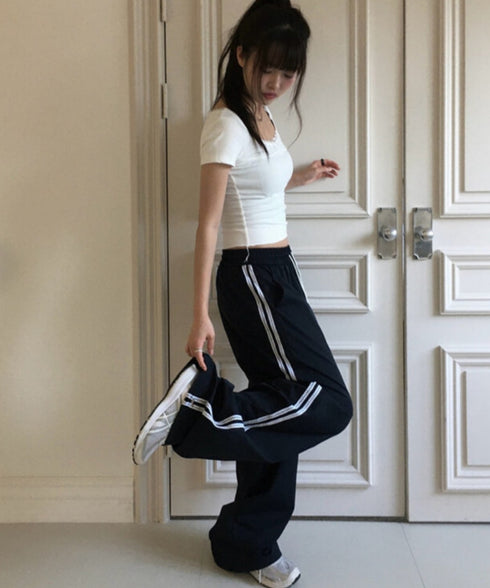 anyonemore(エニワンモア)/サイドレースライン ドローストリング トラック トレーニング パンツ/Dove Line Track Training Pants | AT2254034 | ネイビー