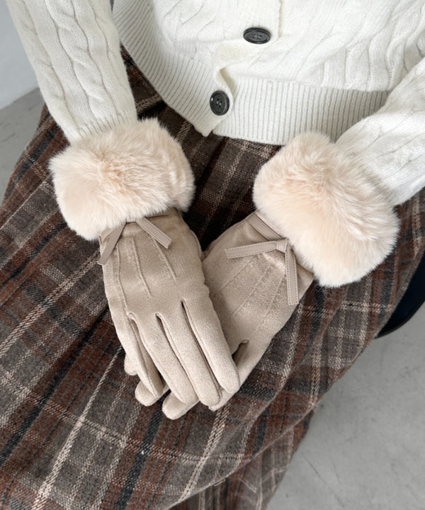 【スマホ対応】リボンモチーフ付きファー手袋 | CL6254014 | ベージュ