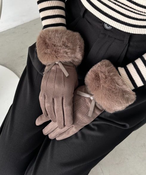 【スマホ対応】リボンモチーフ付きファー手袋 | CL6254014 | ブラウン
