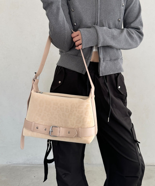 レオパードスクエアベルトショルダーバッグ | BA1256054 | アイボリー