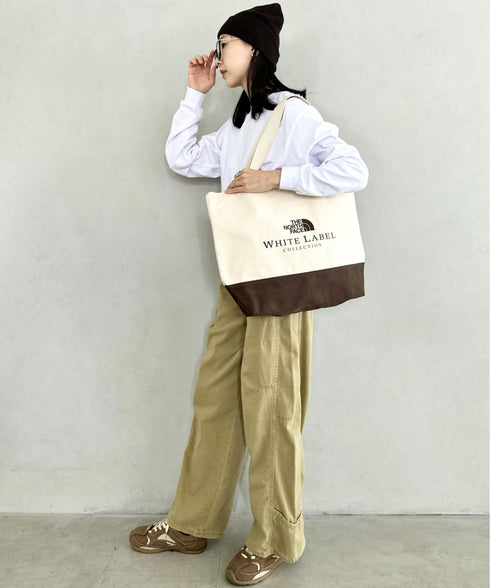 THE NORTH FACE(ザ・ノースフェイス)/A4対応 大容量 キャンバス トートバッグ/BLOCK CANVAS BAG | IM1254055 | クリーム