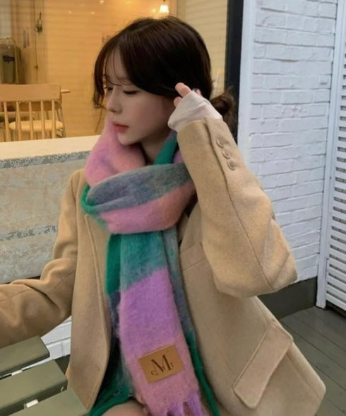 MUCENT(ムセント)/ボリューム フリンジ マフラー ロゴパッチ付き/SIGNATURE MUFFLER | AT6254043 | グリーン系その他