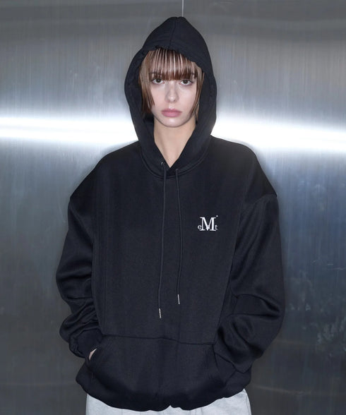 MUCENT(ムセント)/ロゴ刺繍 ベーシック フーディ パーカー/SIGNATURE BASIC LOGO HOOD T | AT2254044 | ブラック