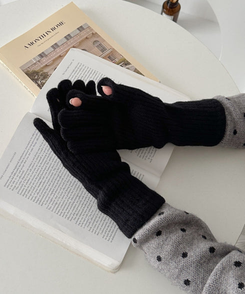 【10色展開】ユニセックススマホ対応ニット手袋 | CL6254022 | ブラック