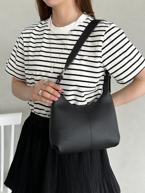round moon shoulder bag／ワンハンドルラウンドムーンPUショルダーバッグ | UN12410052 | ブラック
