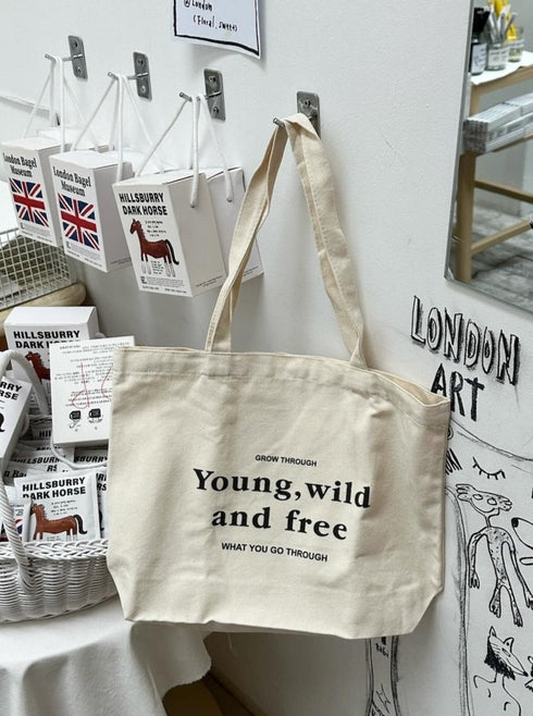 ロゴトートバッグ | CH1242808 | アイボリー