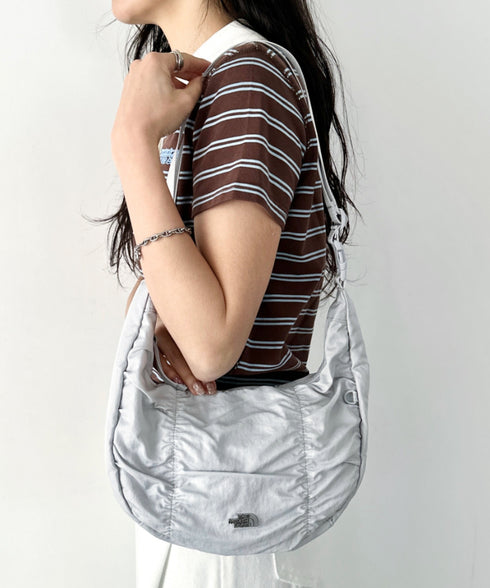THE NORTH FACE(ザ・ノースフェイス)/ミニ 軽量 シャーリング ホーボーバッグ ショルダーバッグ/BONNEY SR 2WAY TOTE MINI | IM1261050 | ライトグレー