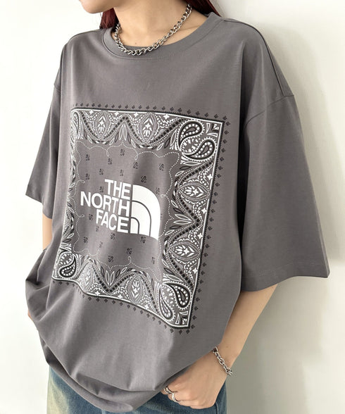 THE NORTH FACE(ザ・ノースフェイス)/ビッグロゴ プリント バンダナ 半袖 Tシャツ/M'S BANDANA S/S R/TEE | IM2251068 | グレー