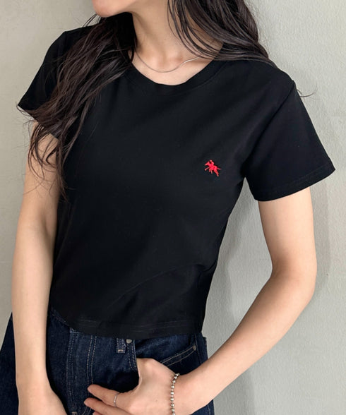 POLOCHAMPS(ポロチャンプス)/無地 ワンポイント刺繍 クロップド丈 短丈 クルーネック/カラー刺繍Tシャツ | IM2262031 | ブラック