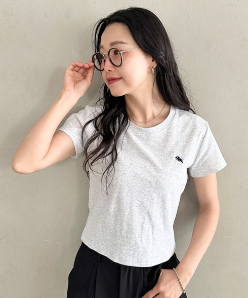 POLOCHAMPS(ポロチャンプス)/無地 ワンポイント刺繍 クロップド丈 短丈 クルーネック/カラー刺繍Tシャツ | IM2262031 | ライトグレー